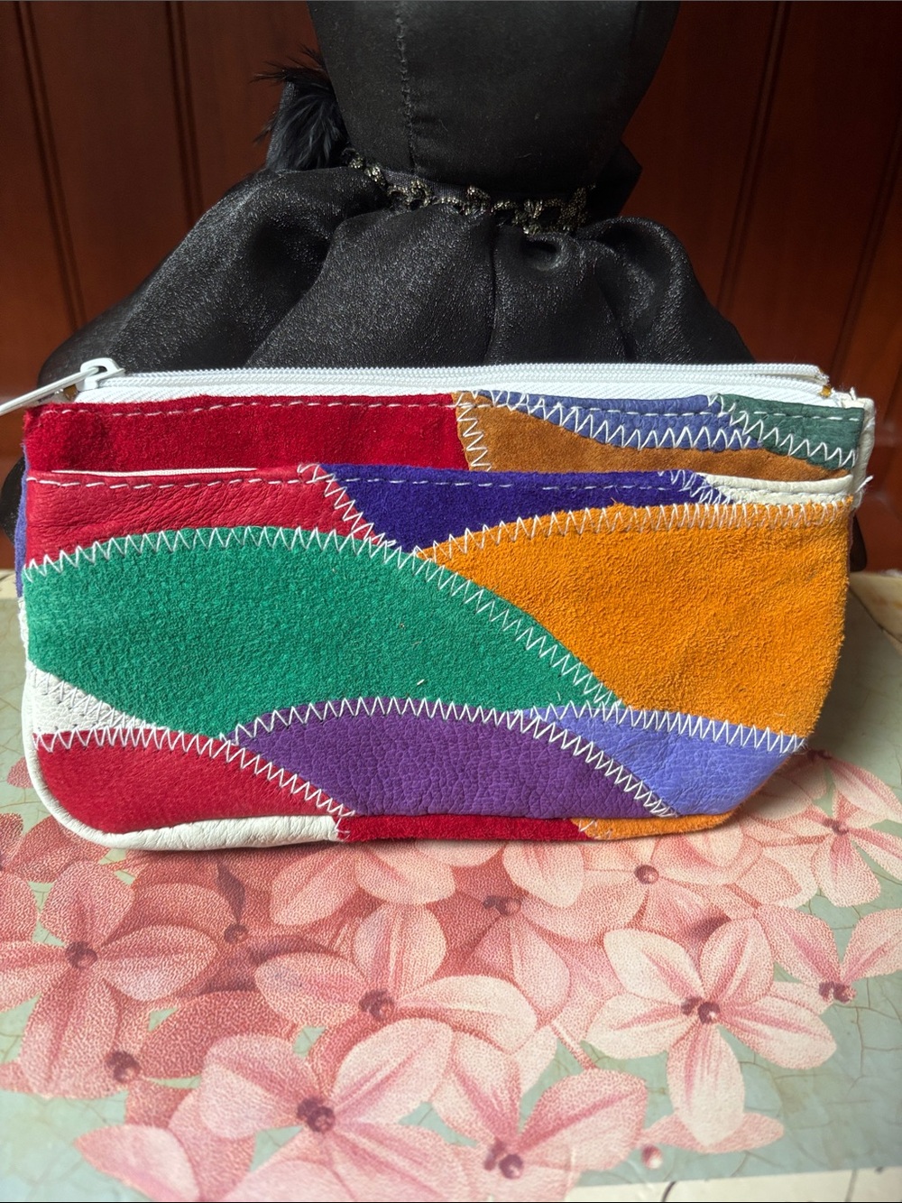 Vintage 80s Patchwork Leather Zip Pouch many pockets - Picture 2 of 10